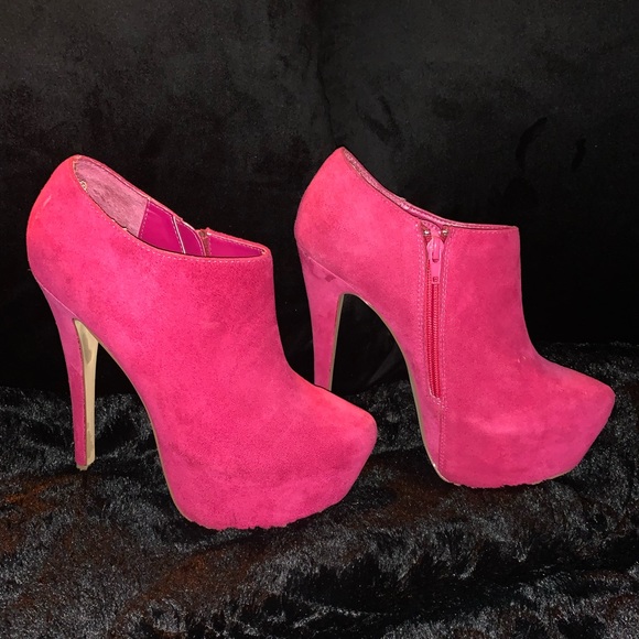 Pink Steve Madden “Vippper” Booties Size 8 - Picture 1 of 5
